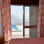 Apartment Encosta Do Mar *